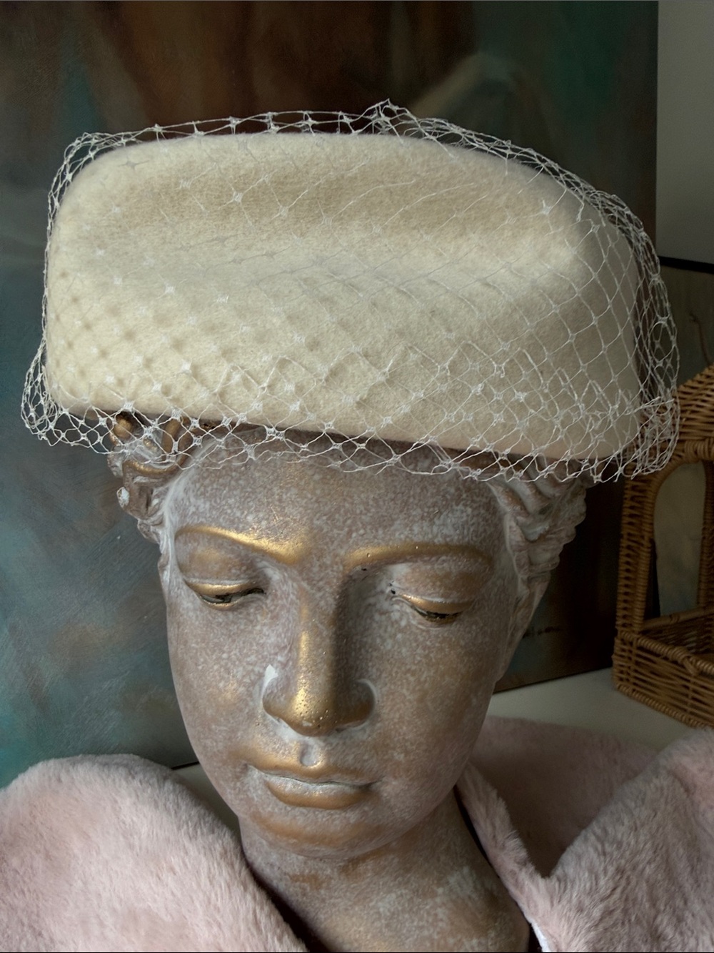 Vintage Wool Felt Ivory Pillbox Hat with Veil - Picture 10 of 10